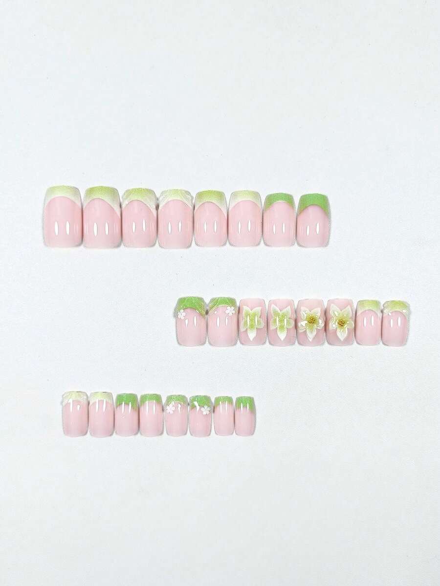 24-Piece Mint Green Floral Short Square Press-On Nails