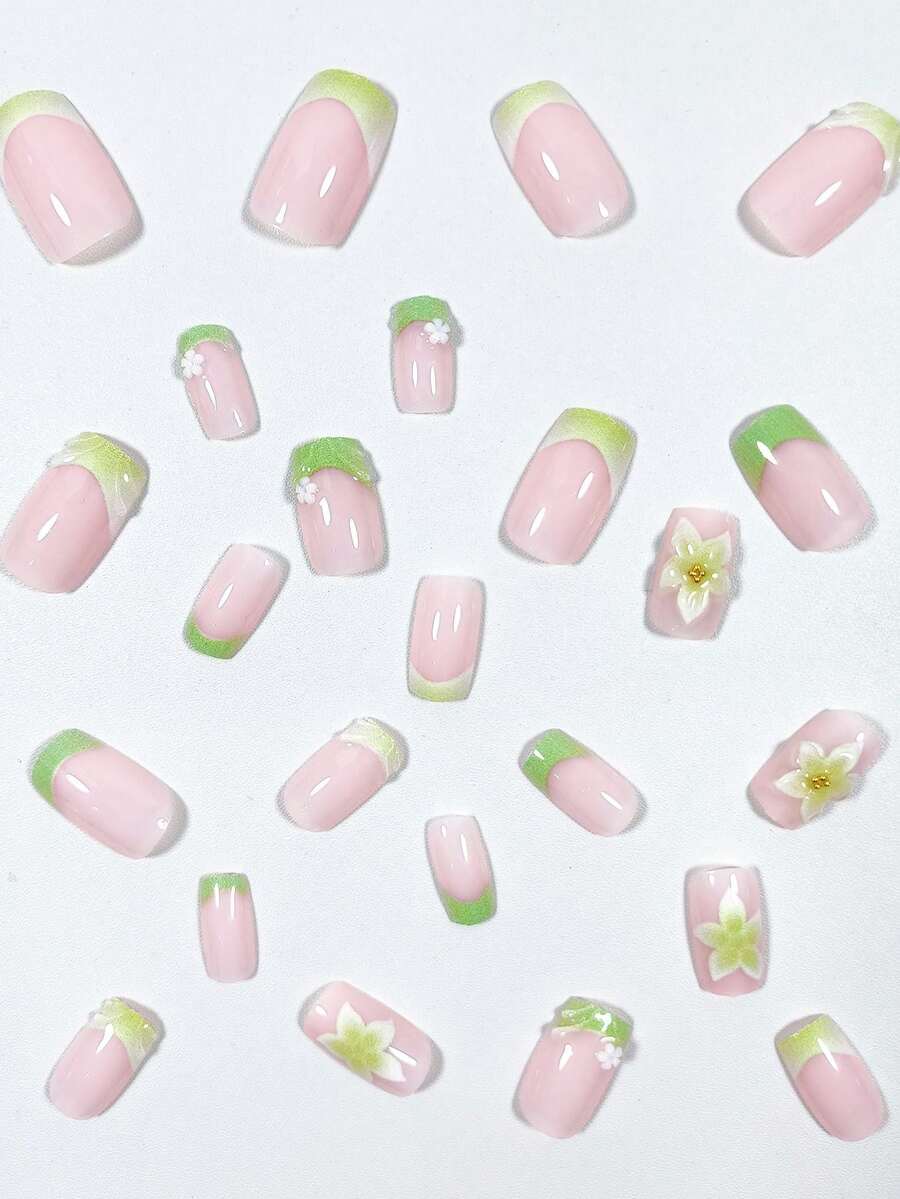 24-Piece Mint Green Floral Short Square Press-On Nails